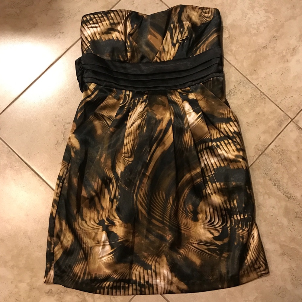 ✨NWT Strapless Early 2000s Marble Y2K Mini Dress